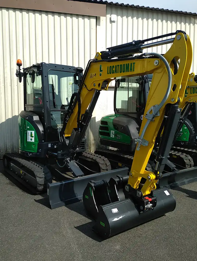 Mni Excavator 3,5T